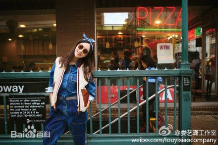 http://www.newswatch247.com/pics/star/pic/a7d6518120288ad3cdb723c1b45966ad.jpg
