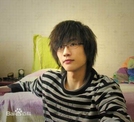 http://www.newswatch247.com/pics/star/pic/a7f59b0f4cf0086d08a26f43eda5cefb.jpg