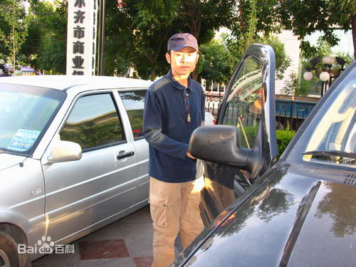 http://www.newswatch247.com/pics/star/pic/a9331745a501c1f152a051543755b6cc.jpg