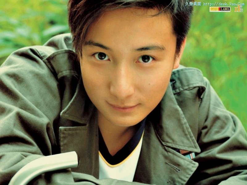 http://www.newswatch247.com/pics/star/pic/a96b/9c94dc0b33c5d7e80e5a927fe655.jpg