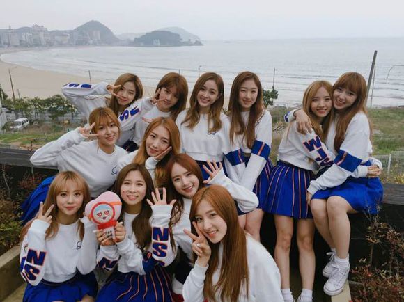 http://www.newswatch247.com/pics/star/pic/a9802471b17b21c37412f0c6ea24f0ff.jpg