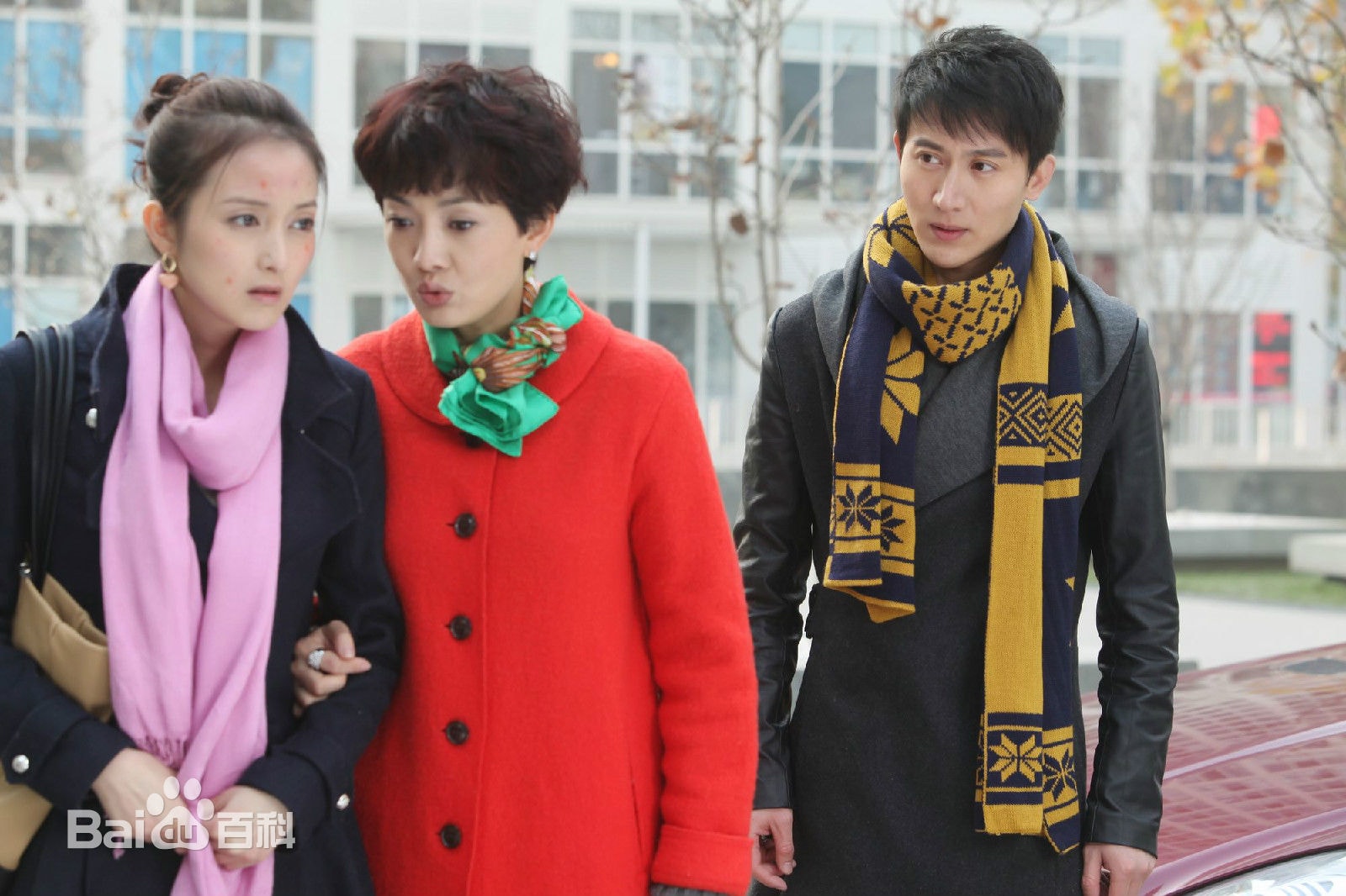 http://www.newswatch247.com/pics/star/pic/a9fa10f211360ae540cdc4fcb37e55df.jpg