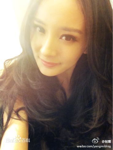 http://www.newswatch247.com/pics/star/pic/aa20139d7fa39b89e90b18a69e289ad4.jpg
