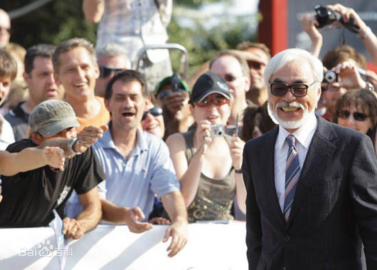 http://www.newswatch247.com/pics/star/pic/aacebde1758577b856a8c76a5a576c78.jpg
