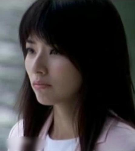 http://www.newswatch247.com/pics/star/pic/ac86a045c62b8ecdd1de7185ed18babf.jpg