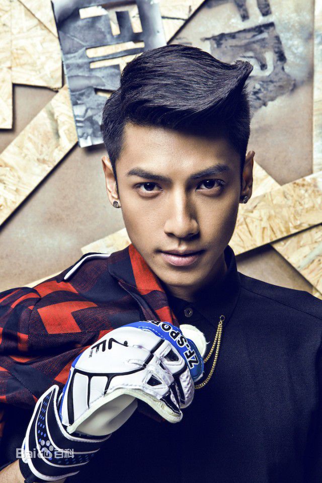 http://www.newswatch247.com/pics/star/pic/acf6cfdf58a57ce0b8c048deb2bd0412.jpg