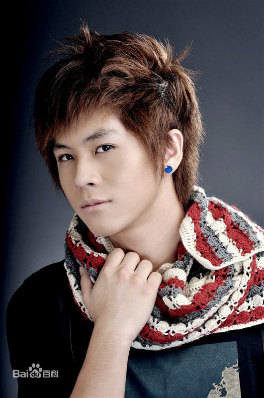 http://www.newswatch247.com/pics/star/pic/ad25ac3c86318e80bfcbdac441ae403b.jpg