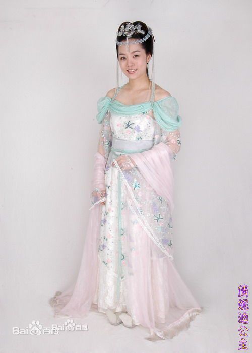 http://www.newswatch247.com/pics/star/pic/ad28e1519c9cd644012e1d325428d388.jpg
