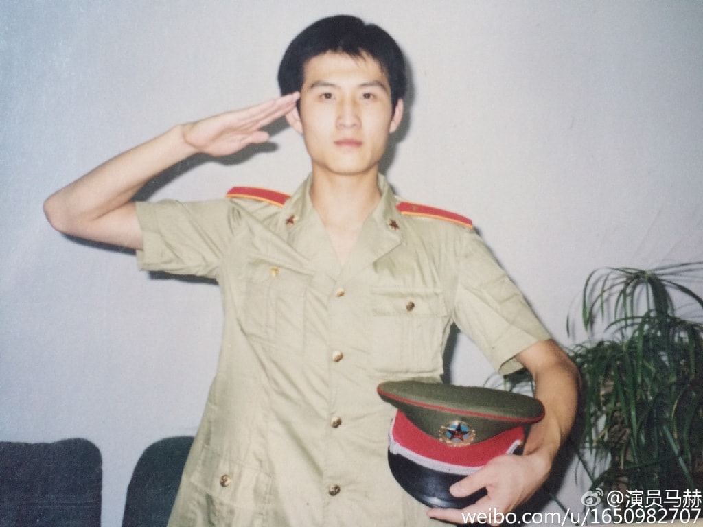 http://www.newswatch247.com/pics/star/pic/ae555d9f4e5ea4c92e9cfe57ec7c94b7.jpg