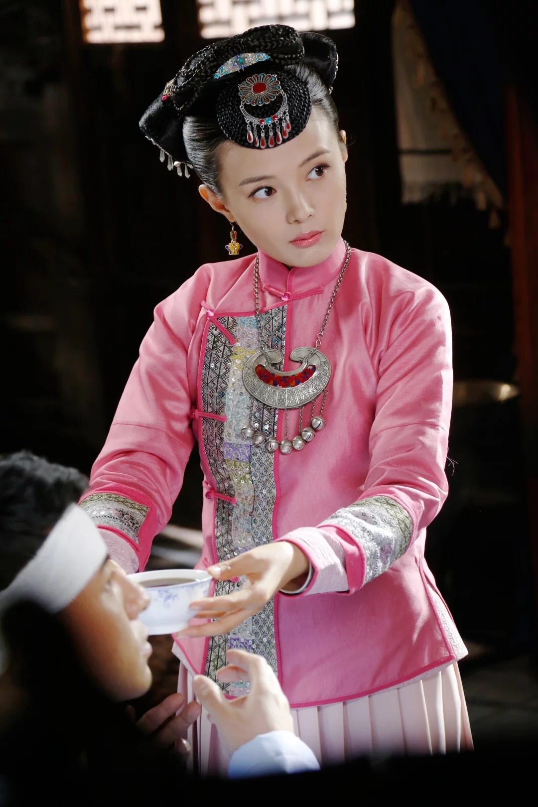 http://www.newswatch247.com/pics/star/pic/aeb7700bc285c00bfc5eba5ed1fc8641.jpg