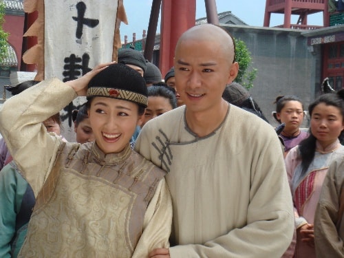 http://www.newswatch247.com/pics/star/pic/af951e919029982295943e63ec80a66b.jpg