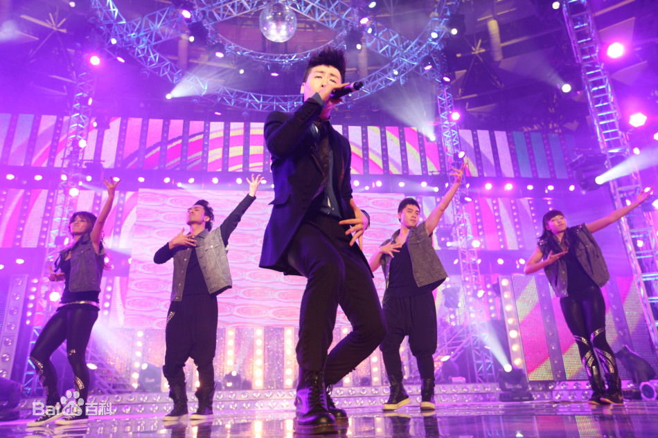http://www.newswatch247.com/pics/star/pic/b03c338013b6728231be44ec71cae5d7.jpg