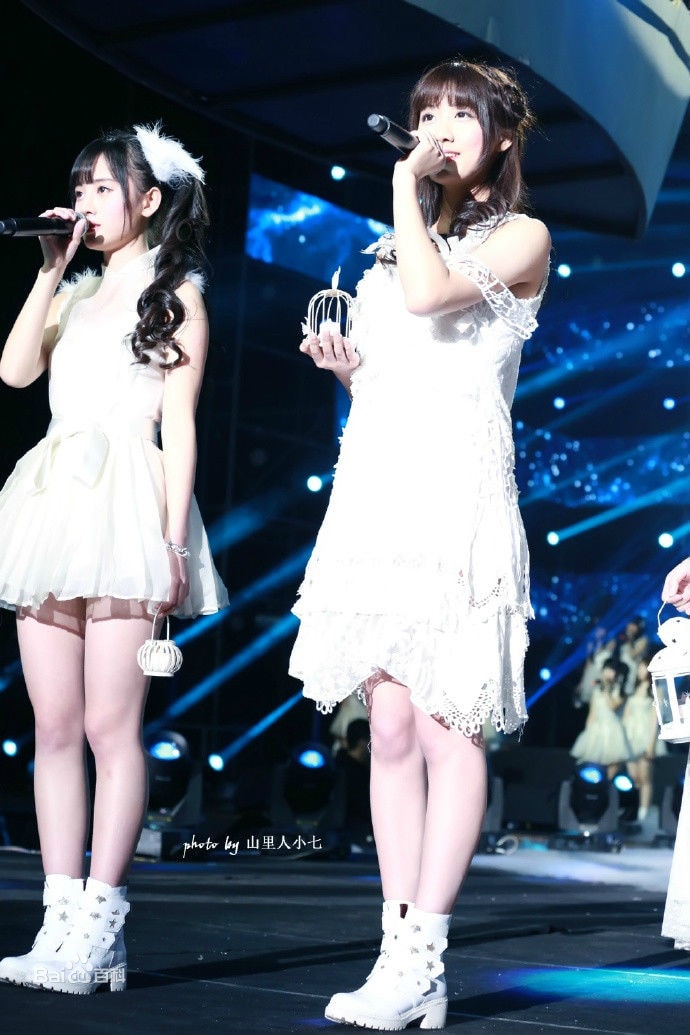 http://www.newswatch247.com/pics/star/pic/b0ad5bbde83923ca4e62b3dfca630f3b.jpg