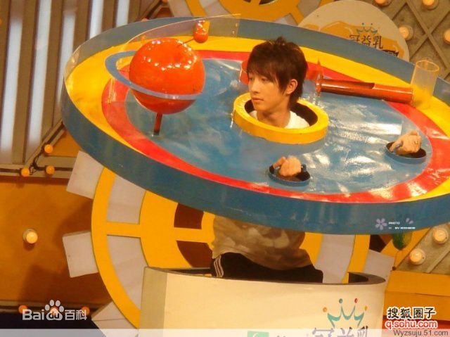 http://www.newswatch247.com/pics/star/pic/b16fb98a45a23d16ecfca4ad64113f21.jpg