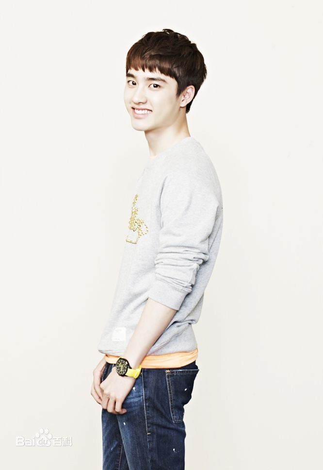 http://www.newswatch247.com/pics/star/pic/b23c61f252e5ed11244cfa18ed39fc2f.jpg
