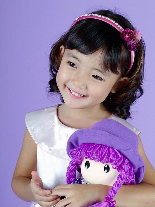 http://www.newswatch247.com/pics/star/pic/b24f6de85ba2920b8a0fdad80e31d083.jpg