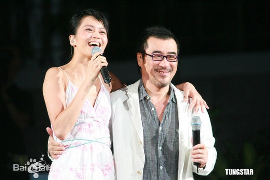 http://www.newswatch247.com/pics/star/pic/b279e2cd28f271862c2ac06ba3b7b478.jpg