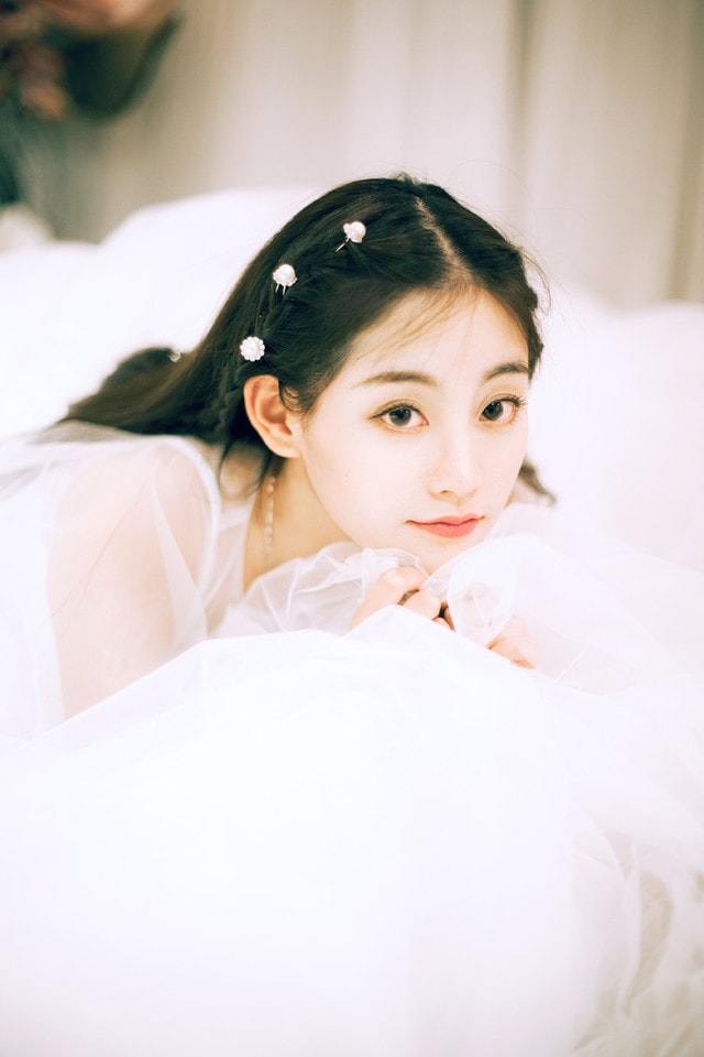 http://www.newswatch247.com/pics/star/pic/b3995ad5fea79bc457f34e1feba6dc0e.jpg