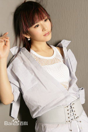 http://www.newswatch247.com/pics/star/pic/b4834f3cfc3535425a9a60b0d8c99e69.jpg