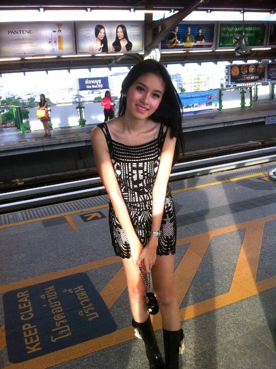 http://www.newswatch247.com/pics/star/pic/b4874fb8012663431d68e78e5ef6e711.jpg