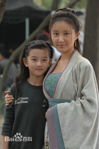 http://www.newswatch247.com/pics/star/pic/b497120eda4101ccffe58d3256abdd26.jpg