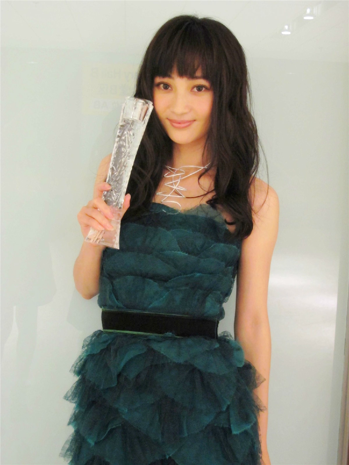 http://www.newswatch247.com/pics/star/pic/b5f59747b5da907291cf42c6da54e528.jpg