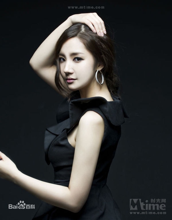 http://www.newswatch247.com/pics/star/pic/b6161c62de12b80e69f637e62fd84ca2.jpg