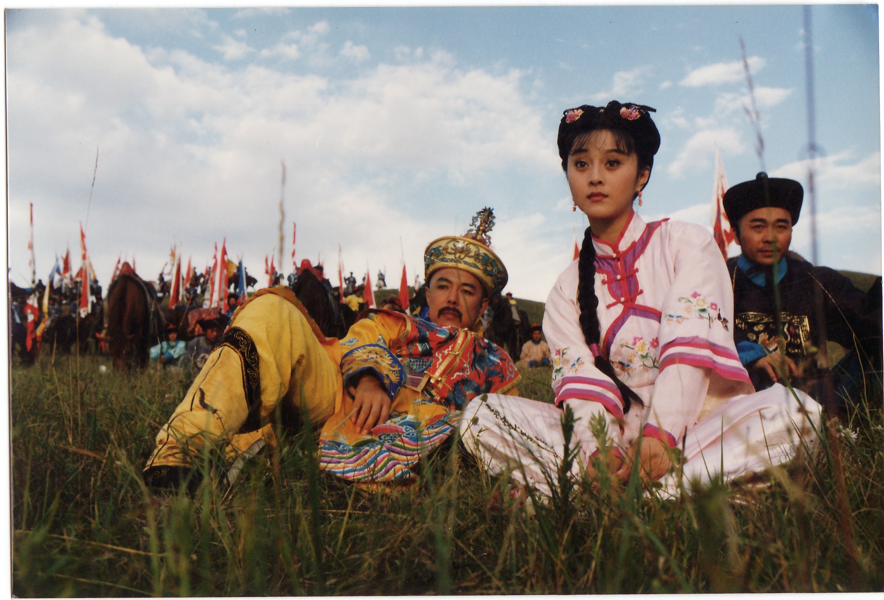 http://www.newswatch247.com/pics/star/pic/b617105dec83ed7cd34b85f281f554e5.jpg