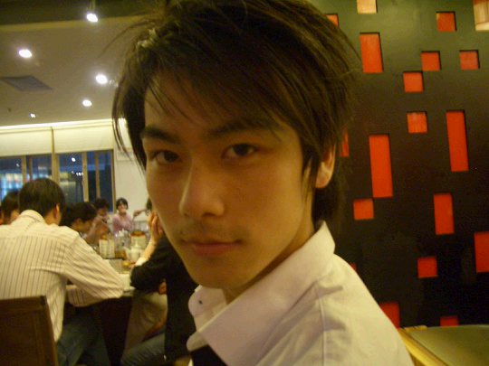 http://www.newswatch247.com/pics/star/pic/b7d940461ac25bb8d703ac97abba3451.jpg