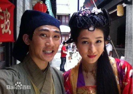 http://www.newswatch247.com/pics/star/pic/b82a7e42e60b9743eda4e94eac8e20c9.jpg
