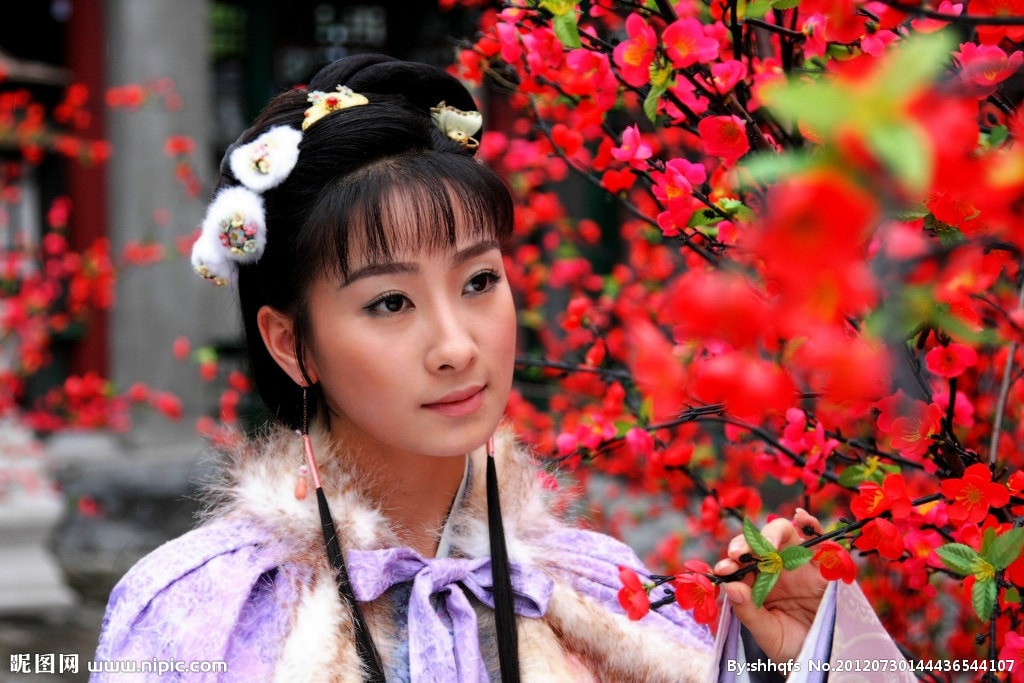 http://www.newswatch247.com/pics/star/pic/b91186ff150410c899a7c2d35de2957c.jpg