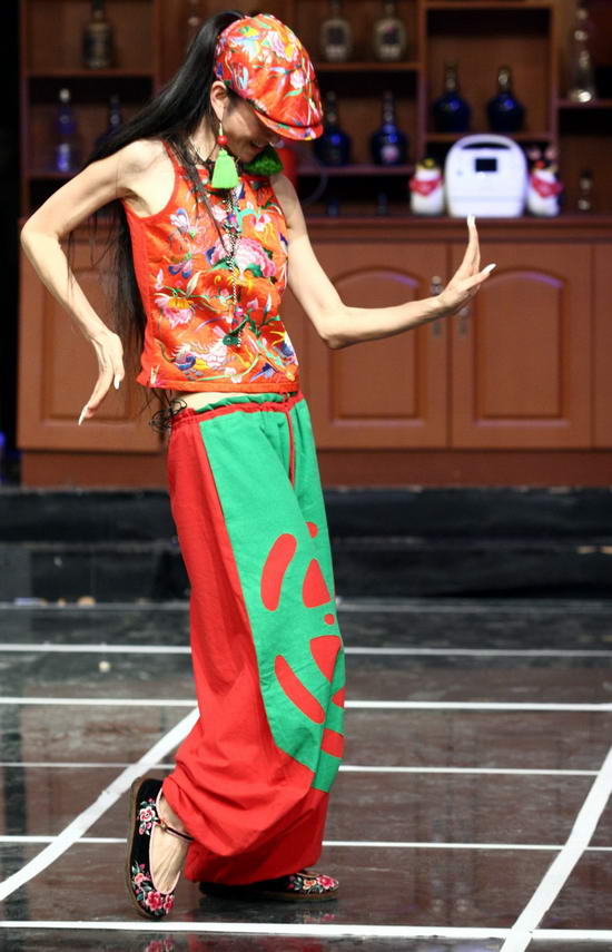 http://www.newswatch247.com/pics/star/pic/b94822f30cb6aba636b3f4b7e3bcd9c5.jpg