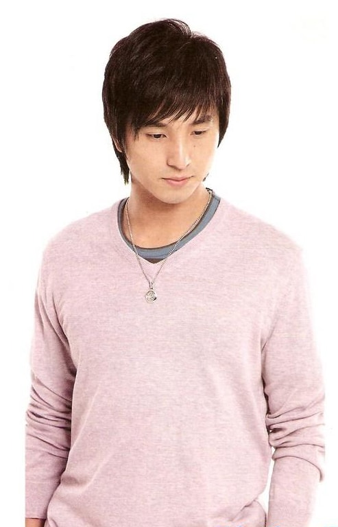 http://www.newswatch247.com/pics/star/pic/b9e4b2a638f31837d8c17f032b9a61f2.jpg