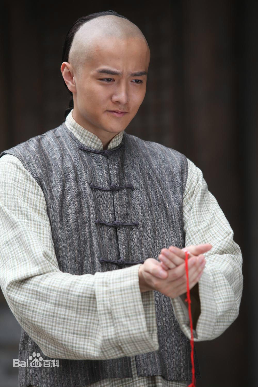 http://www.newswatch247.com/pics/star/pic/ba36ec201e108d40056a70bf1f3fc238.jpg