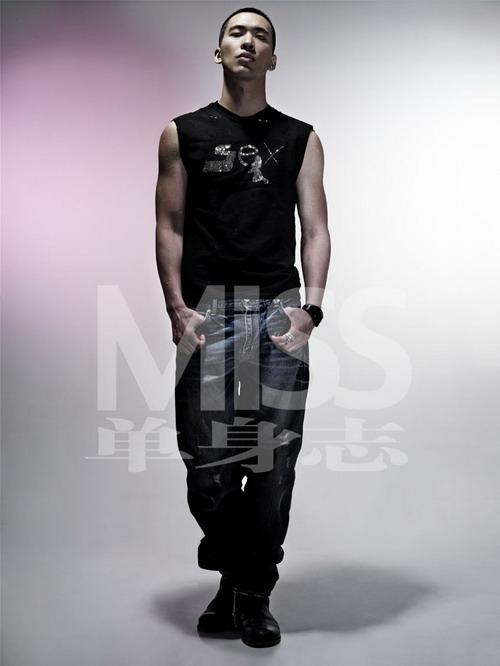http://www.newswatch247.com/pics/star/pic/bbac/6a2ba0c9d1e5f0be797193cf24f8.jpg