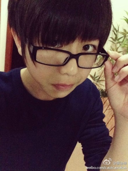 http://www.newswatch247.com/pics/star/pic/bbaed2713ef78dde0a74ab030ca40ec9.jpg