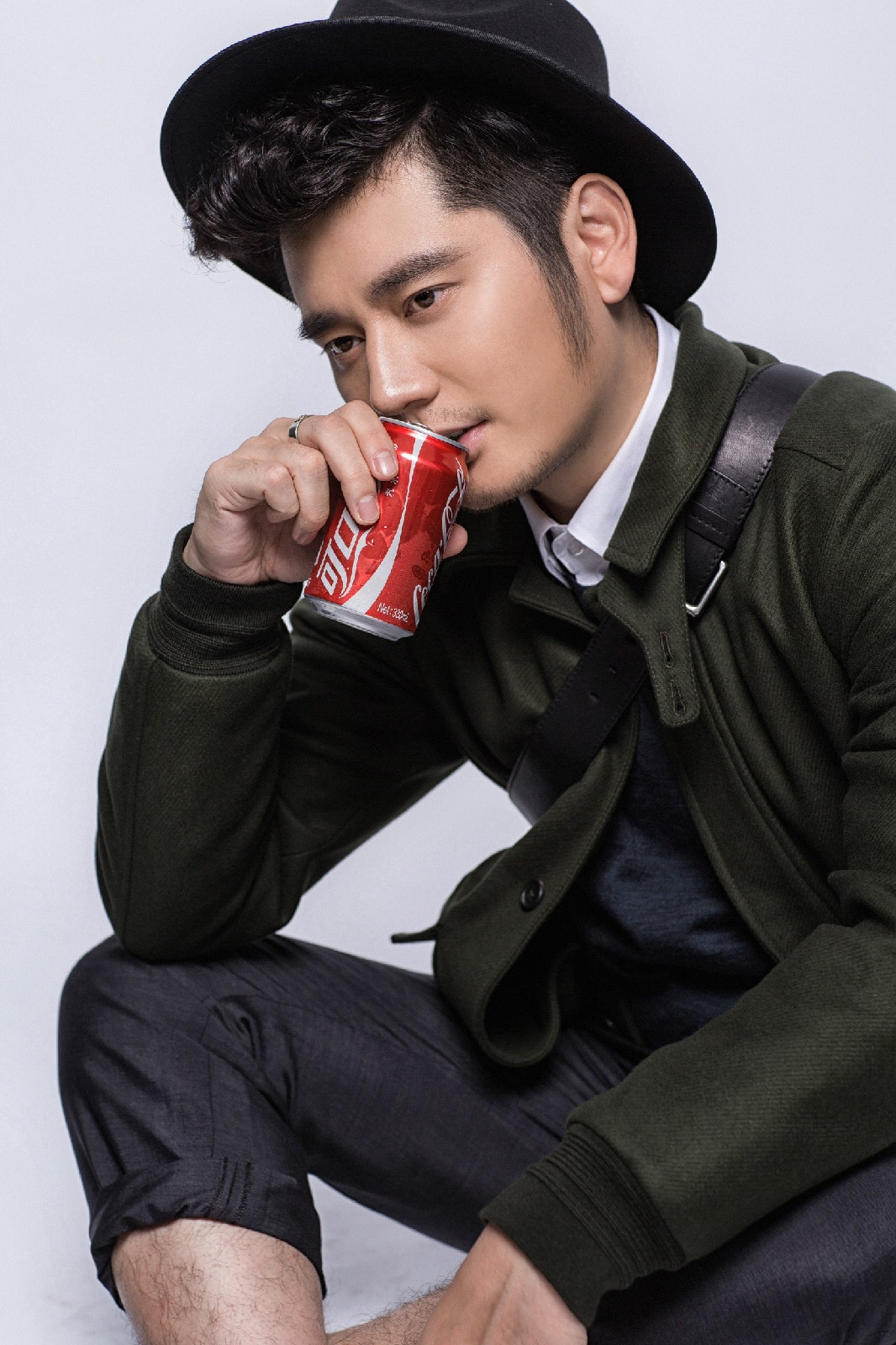 http://www.newswatch247.com/pics/star/pic/bc18e79b3691dd44f17f1345ced7eb61.jpg