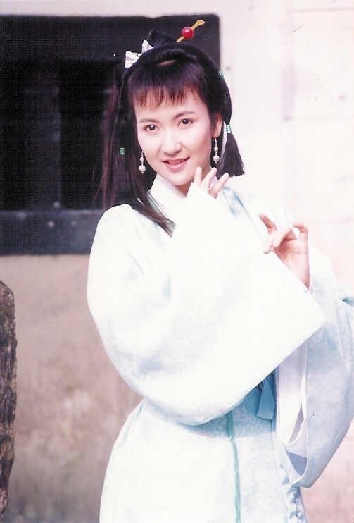 http://www.newswatch247.com/pics/star/pic/bccee6ed42aac7441db779362a418b4b.jpg