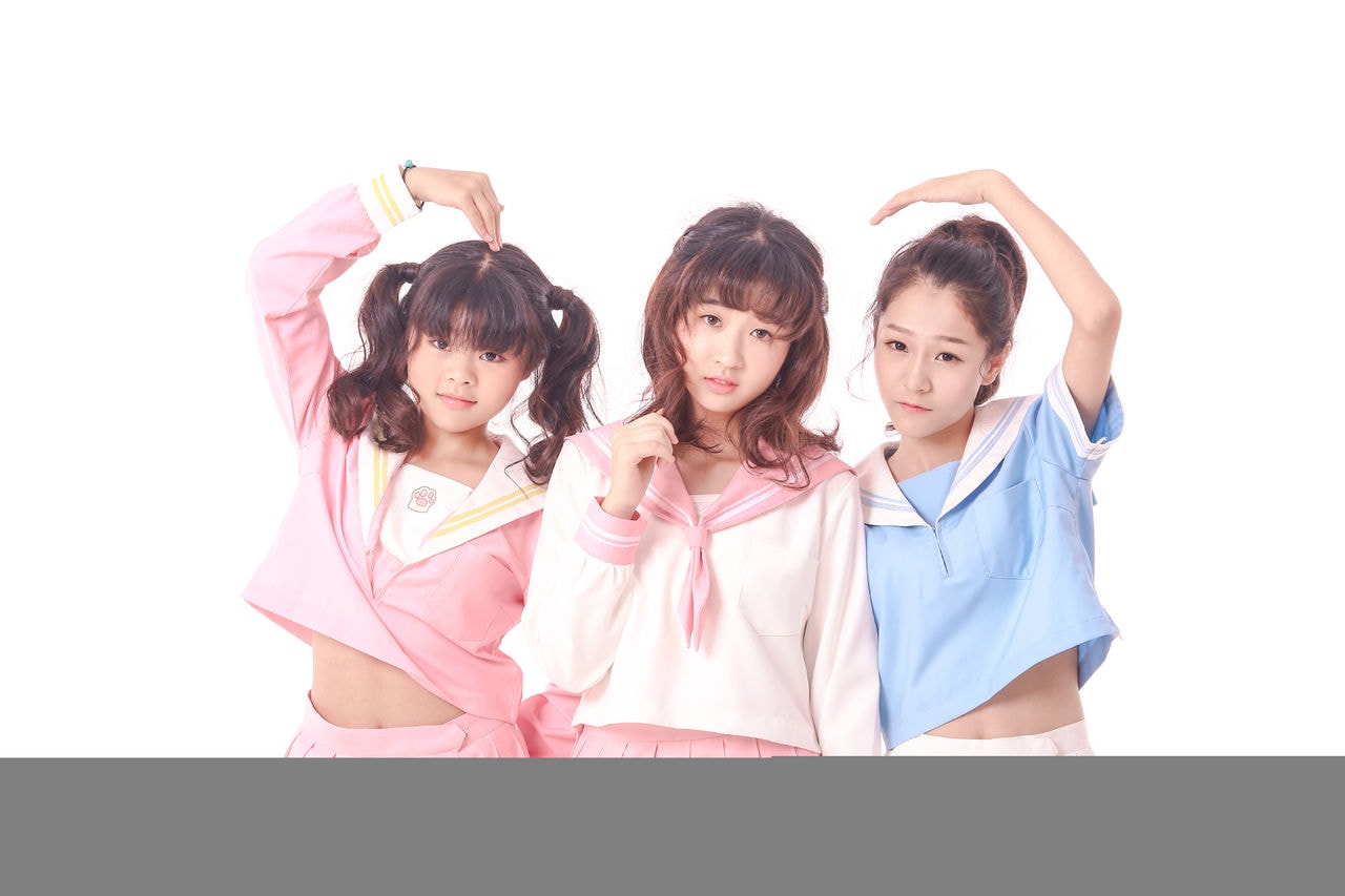 http://www.newswatch247.com/pics/star/pic/bd201557e515f6ba3dd05b4b5131e227.jpg