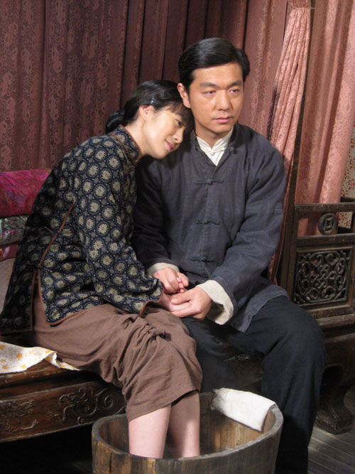 http://www.newswatch247.com/pics/star/pic/bd3d7c1870bc3e581dda3b33d64ac42d.jpg