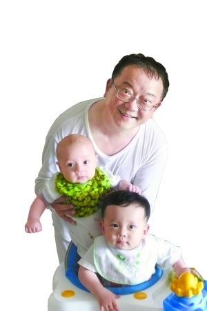 http://www.newswatch247.com/pics/star/pic/bd4ff4fa95c3409fcfbb8996bd0059a1.jpg