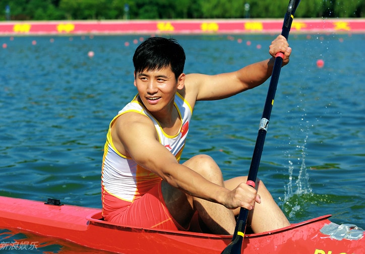 http://www.newswatch247.com/pics/star/pic/bd8b45ad681e013795812c4296ed4dd4.jpg