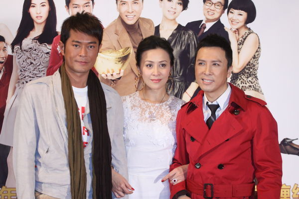 http://www.newswatch247.com/pics/star/pic/bdb72fcbf0592c4bb21df909121c9110.jpg