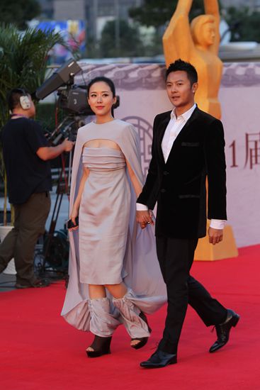 http://www.newswatch247.com/pics/star/pic/bf620b1168e9e9056d38801ce1314953.jpg