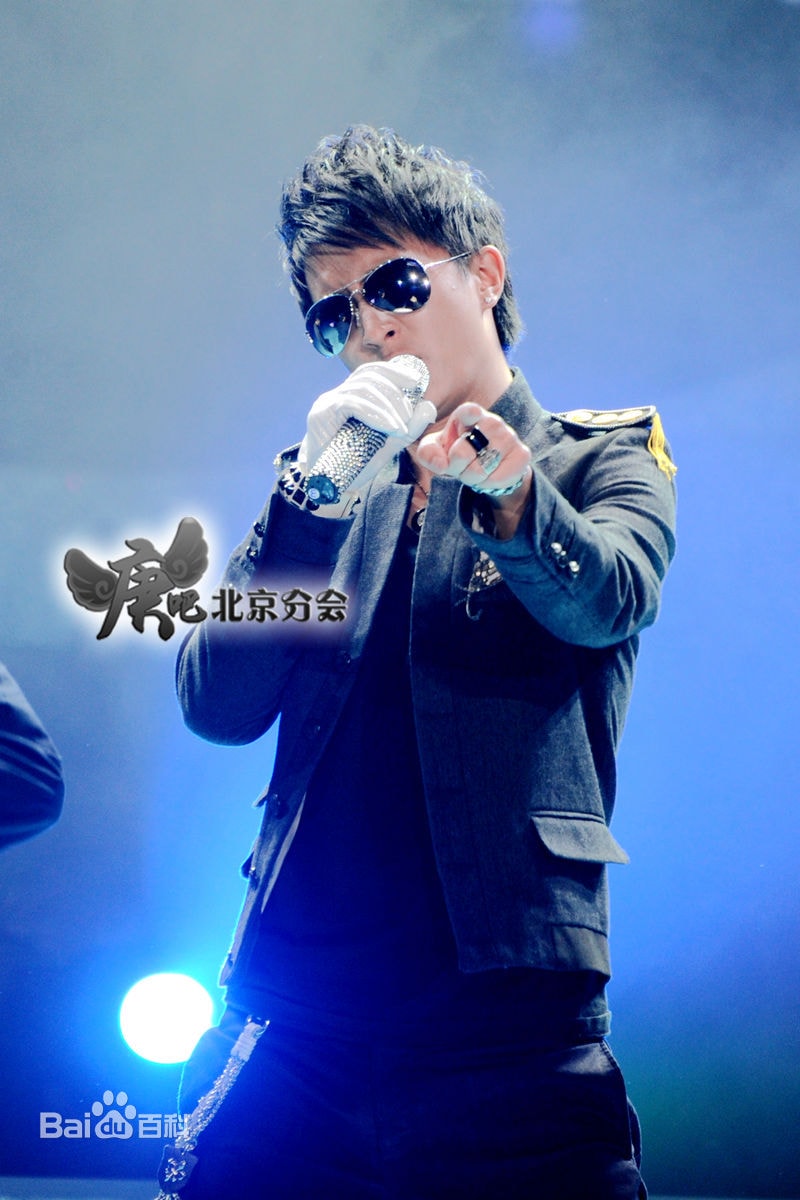 http://www.newswatch247.com/pics/star/pic/c0bdd9e7a720c580f796e15d75372e5f.jpg