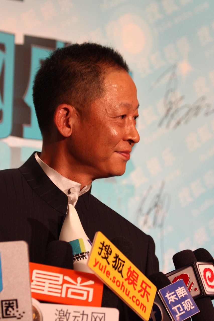 http://www.newswatch247.com/pics/star/pic/c105e5aa42319f78cdacf7a49032471d.jpg