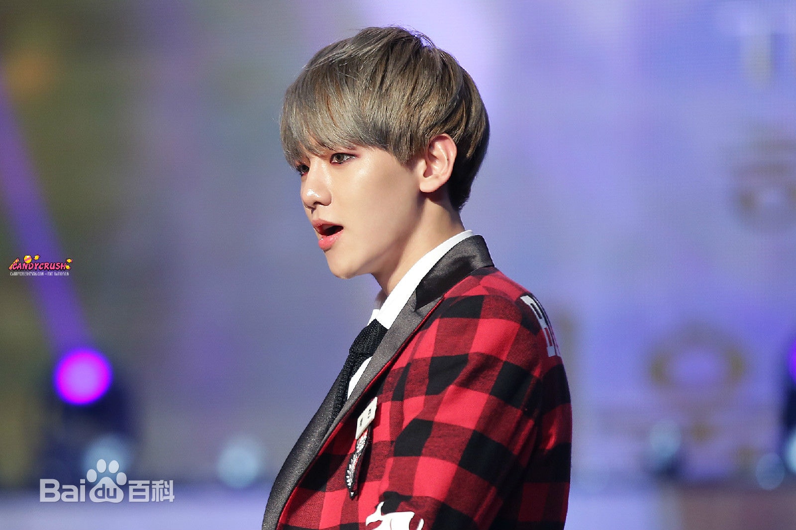 http://www.newswatch247.com/pics/star/pic/c13b352511e1efbabfa03b7284b61cda.jpg