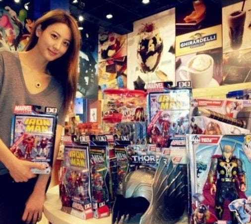 http://www.newswatch247.com/pics/star/pic/c2866c909a2b9d801e455130960b4a44.jpg