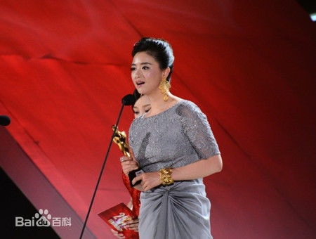 http://www.newswatch247.com/pics/star/pic/c6a34a7607a866b02d98343048eaadf8.jpg