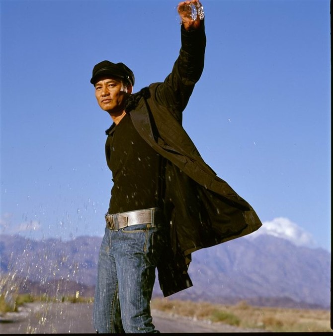 http://www.newswatch247.com/pics/star/pic/c94bb90d2b12b332d71fbfc988205967.jpg